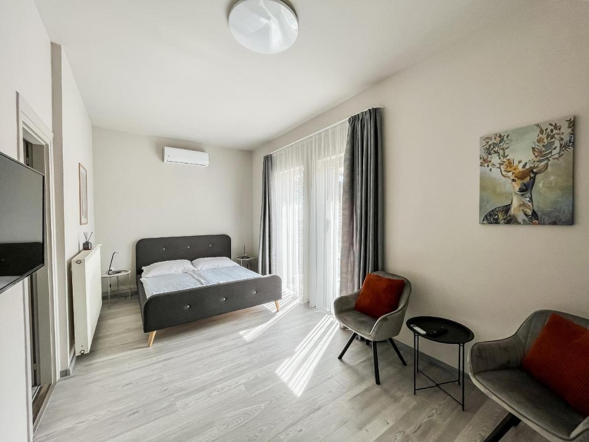 Villa 21 Boutique Rooms 발라톤알마디 외부 사진