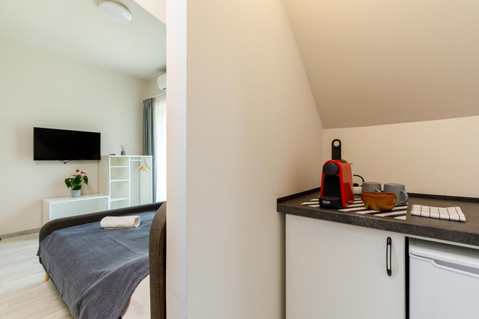 Villa 21 Boutique Rooms 발라톤알마디 외부 사진